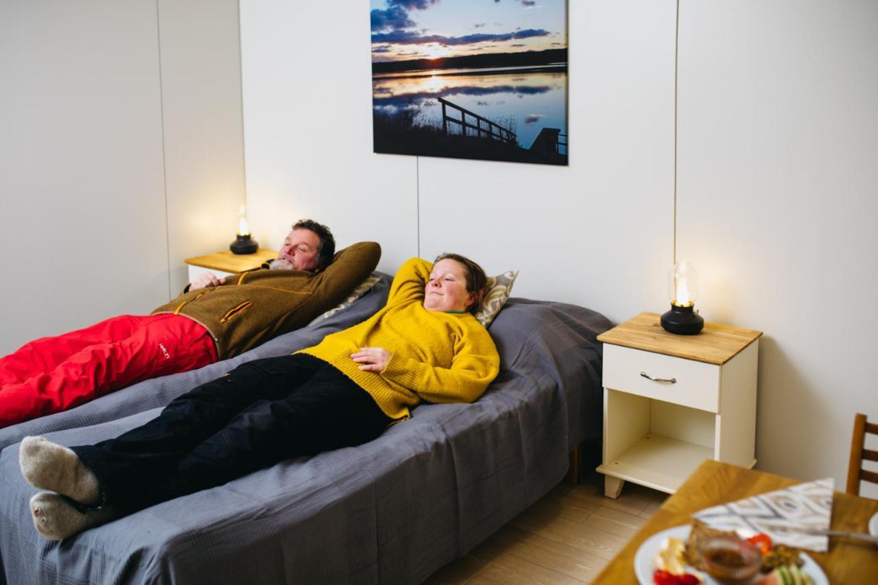Labbnäs Semesterhem, Radhuset Kimitoön Exterior foto