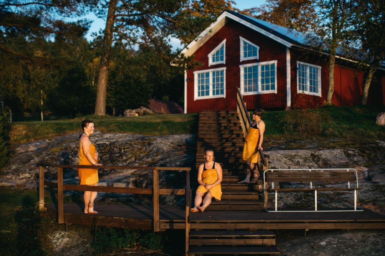 Labbnäs Semesterhem, Radhuset Kimitoön Exterior foto